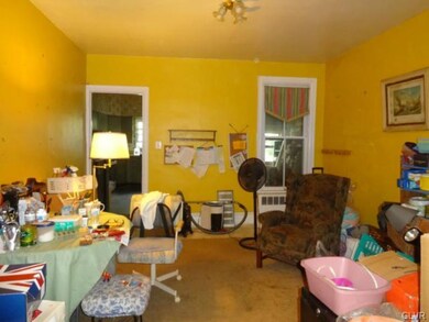 133 S Lumber St, Allentown, PA 18101 - photo 5