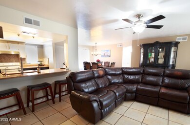 living area 2