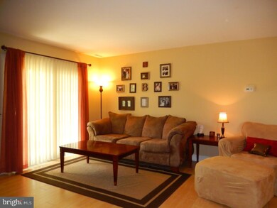 423 Paddock Ct unit 423, Sewell, NJ 08080 - photo 2