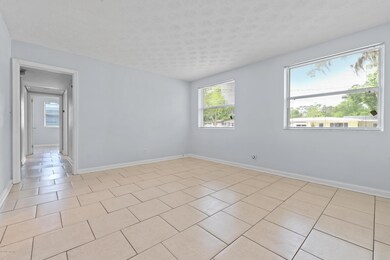 3737 Colebrooke Dr, Jacksonville, FL 32210 - photo 5