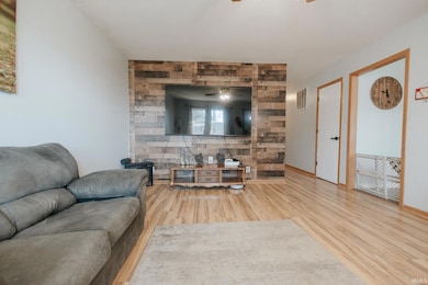 220 E 1st St, Tennyson, IN 47637 - photo 4