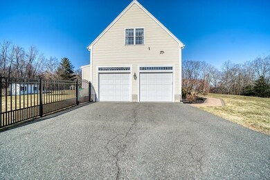 218 E Union St, Ashland, MA 01721 - photo 4