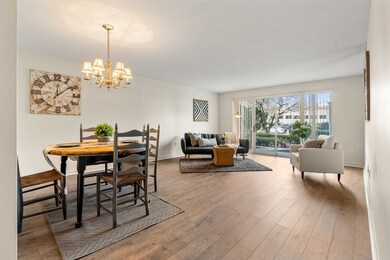 124 Place Ln, Woburn, MA 01801 - photo 4