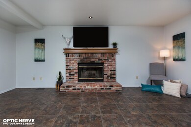 Family Room/Den