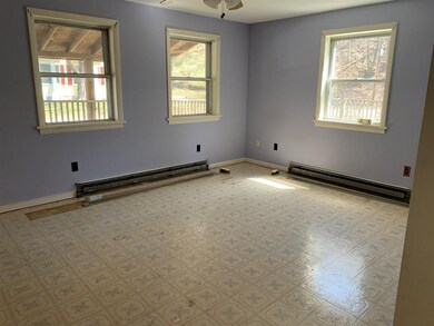 59 Hazen St, White River Junction, VT 05001 - photo 4