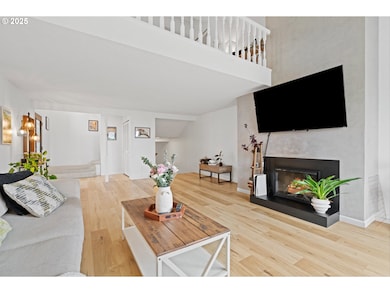 6535 SW Canyon Ct, Portland, OR 97225 - photo 6