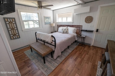 411 George St unit 3, New Bern, NC 28560 - photo 2