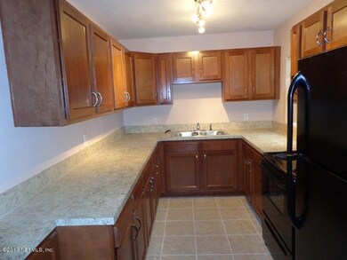 6230 Randia Dr, Jacksonville, FL 32210 - photo 5