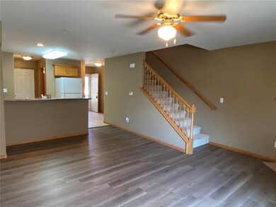 3838 Johnson Ave NW unit C, Cedar Rapids, IA 52405 - photo 7