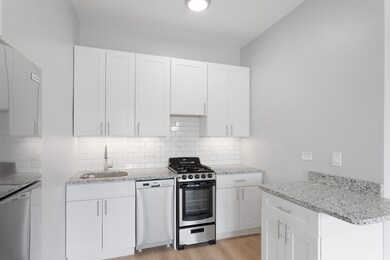 7600 N Sheridan Rd unit 208, Chicago, IL 60626 - photo 5
