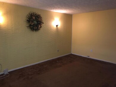 2755 Glenbriar St, Columbus, OH 43232 - photo 7