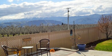 552 Canyon Dr, East Wenatchee, WA 98802 - photo 2