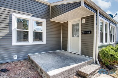 528 Wyandot St, Findlay, OH 45840 - photo 2