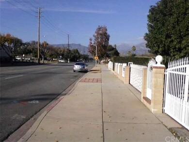 Looking North on Benson Ave.