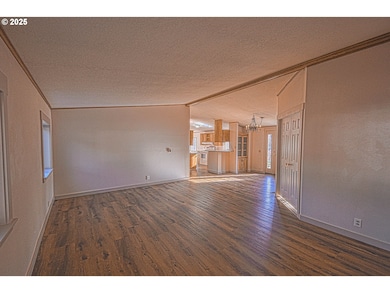 365 Bellflower Rd, Clatskanie, OR 97016 - photo 4