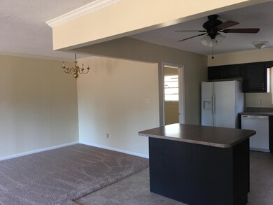 407 Greenbriar Dr, Jacksonville, NC 28546 - photo 4