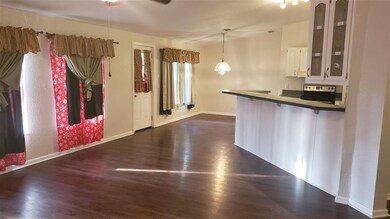 10 Marsue Dr, Crawfordville, FL 32327 - photo 4