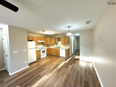 3004 Grace St unit 2, Wichita Falls, TX 76302 - photo 3