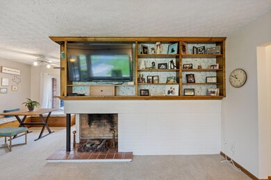 4-web-or-mls-231-fenway-rd