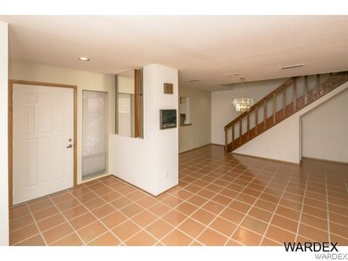 GREAT OPEN LIVING SPACE