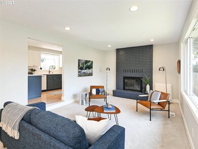 2437 Debok Rd, West Linn, OR 97068 - photo 5