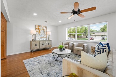 613 Cullum Ave, Hurst, TX 76053 - photo 4