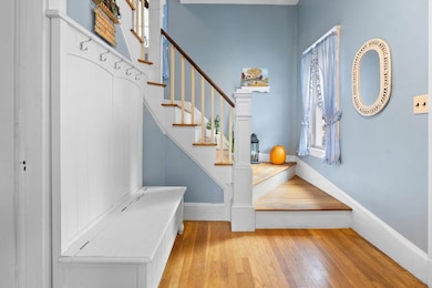 7 Washington Pkwy, Lowell, MA 01851 - photo 6