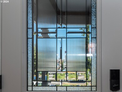 13869 SE Falcon Ct, Clackamas, OR 97015 - photo 5