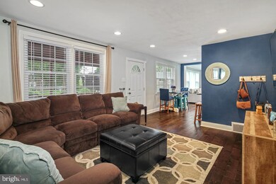 6 Edgewood Rd, Broomall, PA 19008 - photo 4