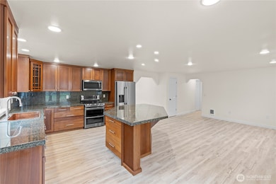 19916 119th Avenue Ct E, Graham, WA 98338 - photo 7