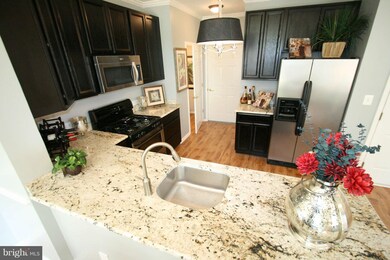 8938 Milford Haven Ct unit 38A, Lorton, VA 22079 - photo 6