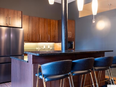 1314 O St unit 201, Lincoln, NE 68508 - photo 6