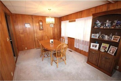 1692 County Line Rd, Bechtelsville, PA 19505 - photo 3