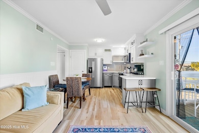 101 Seahorse Ln unit D2, Carolina Beach, NC 28428 - photo 4