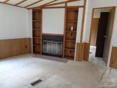 4195 Rabbit Crossing Ln, Conover, NC 28613 - photo 6