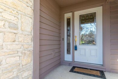 7158ShetlandSt.-Exterior-5