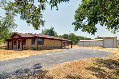 360 Sandlin Ln, Springtown, TX 76082 - photo 3