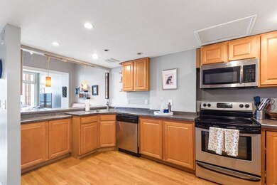 The Mariner Condominiums unit 306, Boston, MA 02109 - photo 5