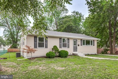 754 Maple Rd, Woodbury, NJ 08096 - photo 2