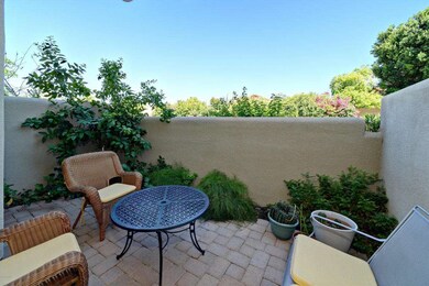 008_Patio