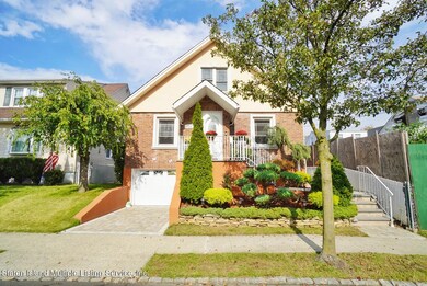 195 Locust Ave, Staten Island, NY 10306 - photo 2