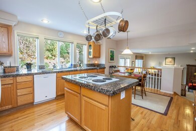 9916 NE 157th St, Bothell, WA 98011 - photo 6