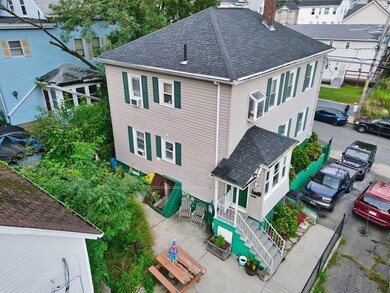 539 Warren St, Fall River, MA 02721 - photo 3