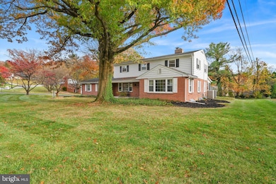 821 Hillaire Rd, Lancaster, PA 17601 - photo 6