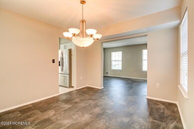 73 Moonlight Ct, Toms River, NJ 08753 - photo 7