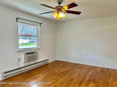 611 Willow St unit C, Lakehurst, NJ 08733 - photo 6