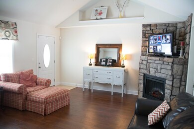 8441 Gracie Mac Lane-0026
