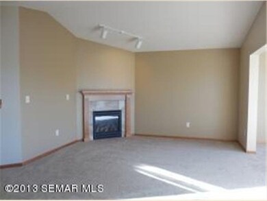 2209 7th St NW unit C, Austin, MN 55912 - photo 2
