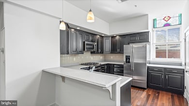 1100 N Calvert St unit 2, Baltimore, MD 21202 - photo 3