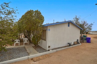 13950 Hesperia Rd, Victorville, CA 92395 - photo 5